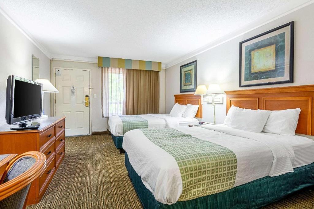 Rodeway Inn Huntsville Eksteriør billede